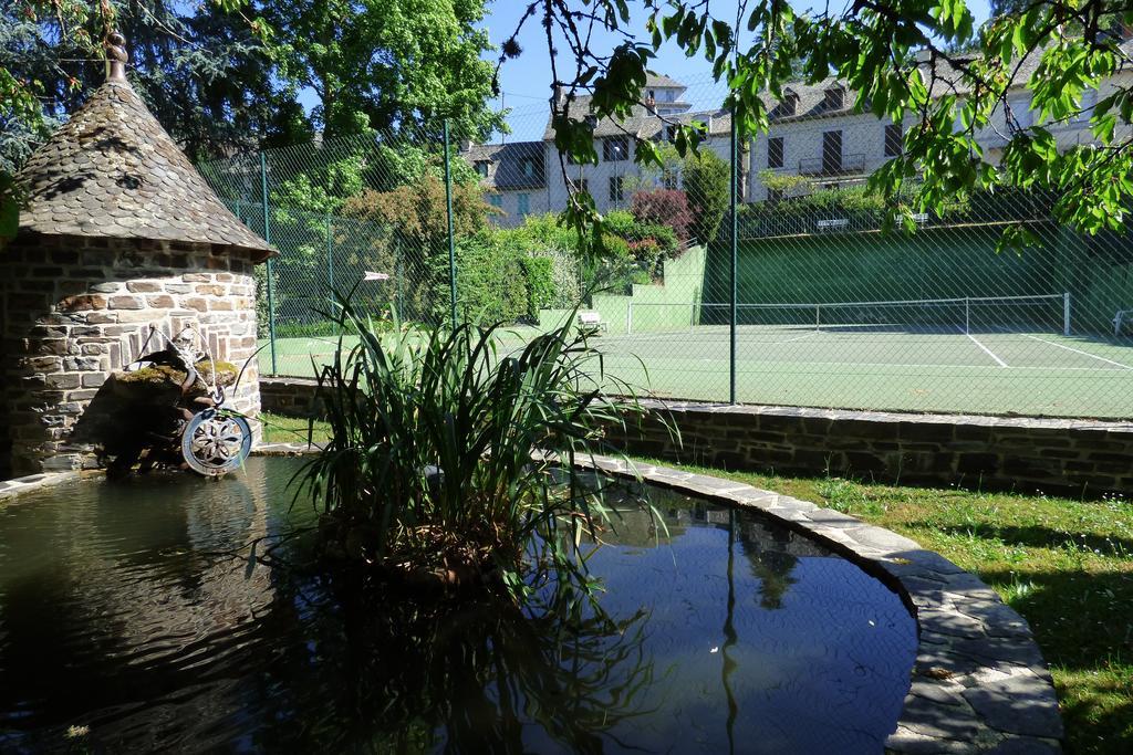 Entraygues-sur-Truyère Hotel Du Lion D'Or מראה חיצוני תמונה