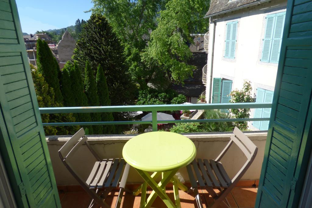 Entraygues-sur-Truyère Hotel Du Lion D'Or חדר תמונה