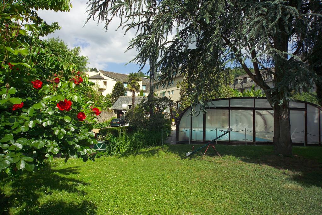 Entraygues-sur-Truyère Hotel Du Lion D'Or מראה חיצוני תמונה